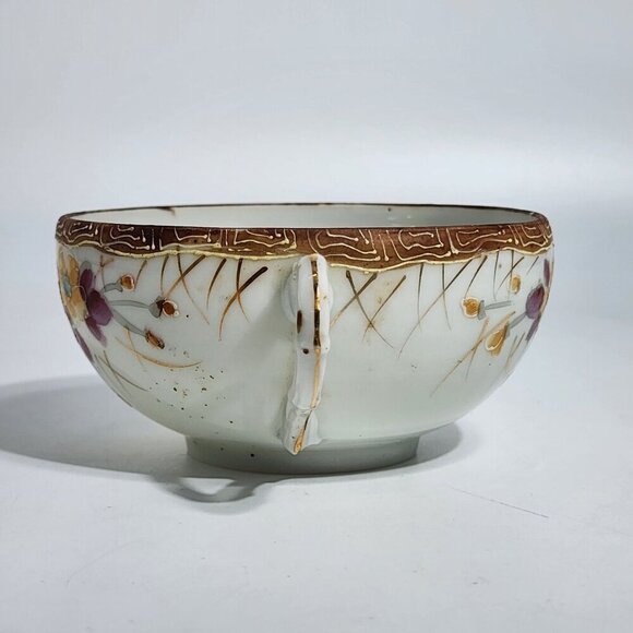Antique Japanese Hand Painted Floral Bone China Teacup With Gold Detailing - Picture 2 of 10